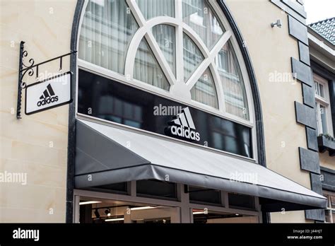 adidas vestigingen wereldwijd|adidas new stores.